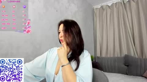 Snapshot of lea_shadom chatting on March 23, 2026, 1:09 am Lea online show from March 23, 2026, 1:09 am