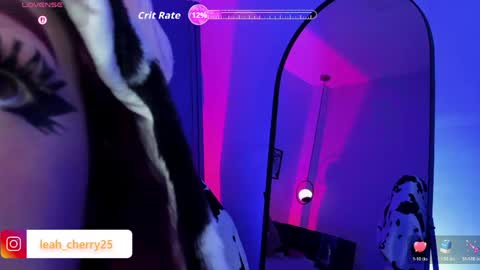 Leah online show from May 18, 2026, 4:07 am
