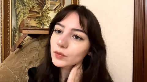 Snapshot of leahduran chatting on October 18, 2025, 2:03 am Amity online show from October 18, 2025, 2:03 am