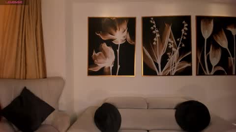 leahnovac online show from September 27, 2025, 11:04 am