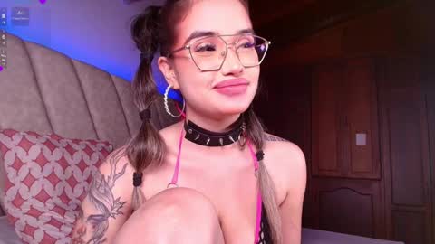 Instagram Leahprada  online show from January 9, 2025, 8:55 pm