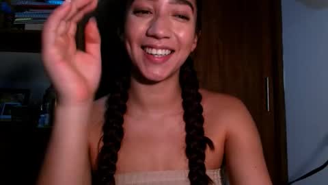 leanaalhub online show from December 19, 2025, 4:41 am