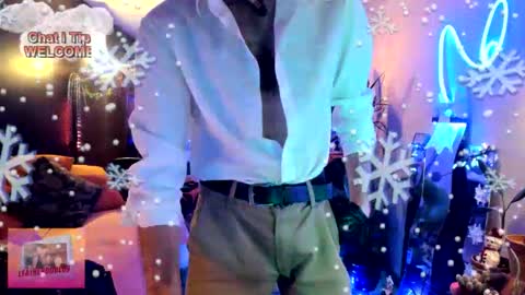 leatherdude69 online show from December 11, 2024, 4:49 am
