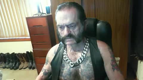 leathergreaser online show from December 8, 2024, 7:37 am