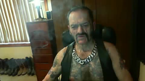leathergreaser online show from December 11, 2024, 12:54 am