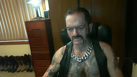 leathergreaser online show from December 14, 2024, 8:23 am