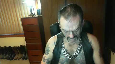 leathergreaser online show from December 15, 2024, 6:37 pm