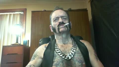 leathergreaser online show from December 16, 2024, 10:45 pm