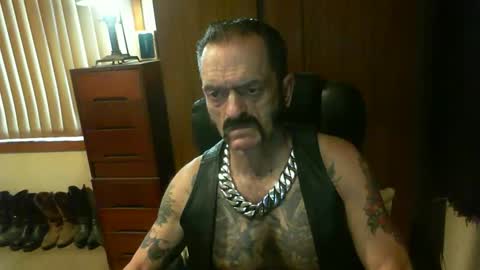 leathergreaser online show from December 17, 2024, 9:49 pm