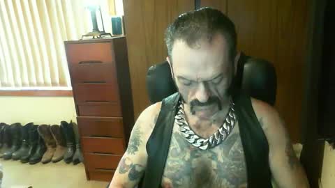 leathergreaser online show from December 28, 2024, 12:26 am