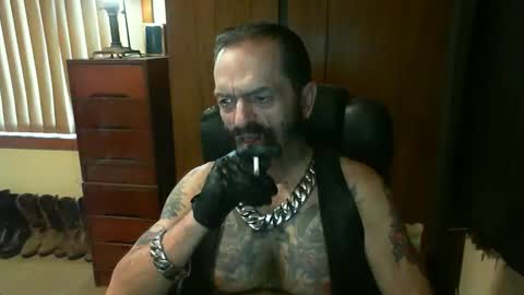leathergreaser online show from January 26, 2025, 9:07 pm