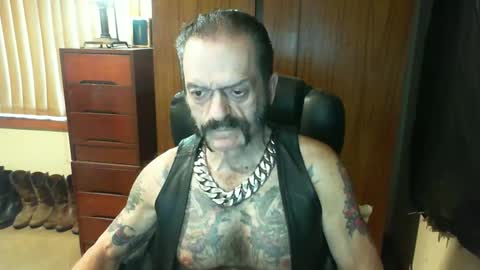 leathergreaser online show from January 31, 2025, 8:11 am