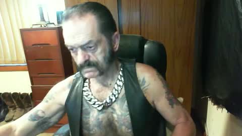 leathergreaser online show from February 2, 2025, 7:25 pm