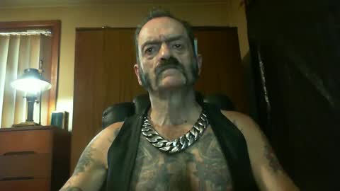 leathergreaser online show from February 16, 2025, 11:16 pm