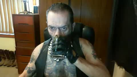 leathergreaser online show from February 17, 2025, 8:36 pm
