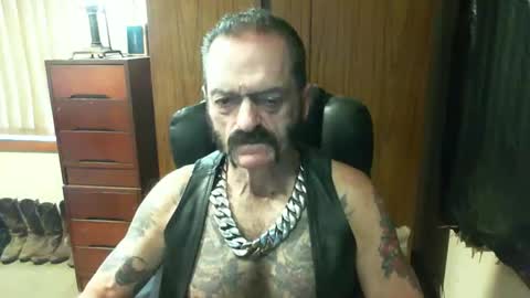 leathergreaser online show from February 26, 2025, 10:53 pm
