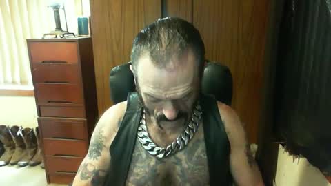 leathergreaser online show from March 2, 2025, 3:24 am