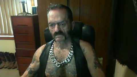 leathergreaser online show from March 2, 2025, 8:50 pm