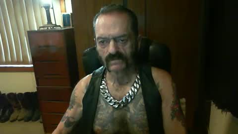 leathergreaser online show from March 11, 2025, 8:42 pm