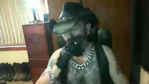 leathergreaser online show from February 16, 2026, 8:38 pm