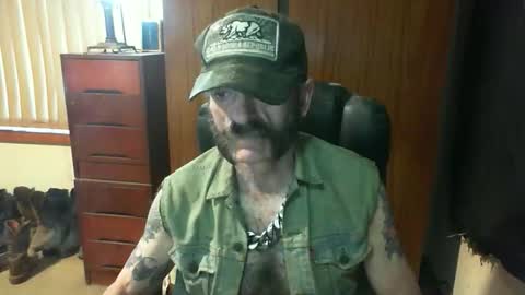 leathergreaser online show from April 5, 2026, 8:50 pm