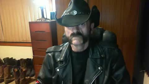leathergreaser online show from May 2, 2026, 7:08 pm