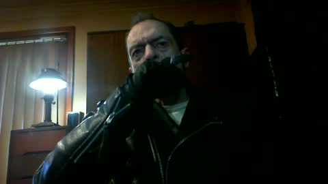 Snapshot of leathergreaser chatting on June 20, 2026, 10:01 pm leathergreaser online show from June 20, 2026, 10:01 pm