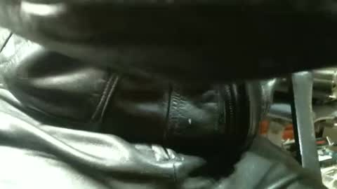 Leathermotocross online show from December 18, 2025, 4:57 pm