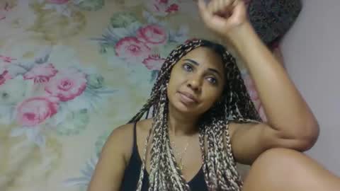 leatiana online show from March 8, 2026, 2:32 pm