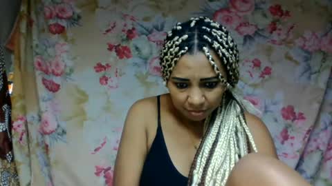 leatianaa online show from June 14, 2026, 4:03 am