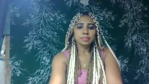 leatianaa online show from June 28, 2026, 11:16 am