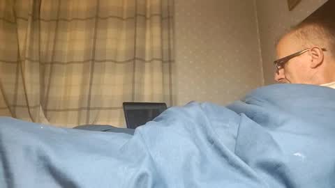 Snapshot of lechertachatte4444 chatting on September 30, 2025, 10:15 pm lechertachatte4444 online show from September 30, 2025, 10:15 pm