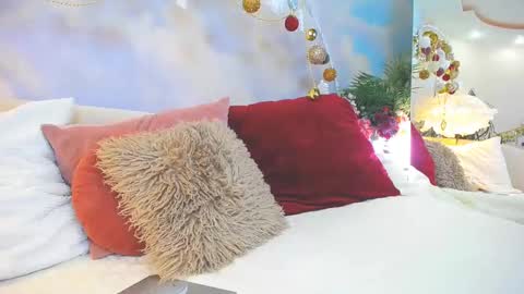 ledy mary online show from December 8, 2024, 8:47 pm