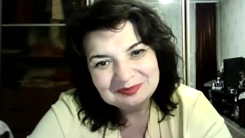 LedyNika online show from June 10, 2026, 8:19 pm
