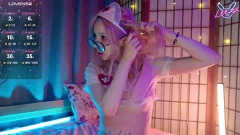 Snapshot of lee_ex chatting on September 30, 2025, 7:13 am Lee ex online show from September 30, 2025, 7:13 am