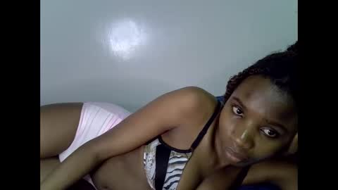 Snapshot of lee_shaz chatting on June 2, 2026, 6:32 pm lee baby online show from June 2, 2026, 6:32 pm