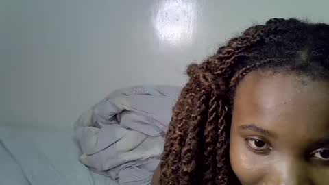 Snapshot of lee_shaz chatting on June 12, 2026, 3:44 pm lee baby online show from June 12, 2026, 3:44 pm