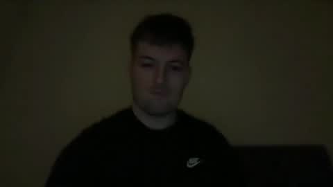 leedslad35 online show from December 13, 2024, 12:20 am