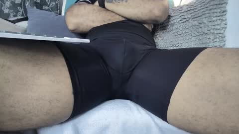 Snapshot of leenar_key chatting on December 17, 2024, 6:35 am leenar_key online show from December 17, 2024, 6:35 am