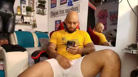 leenar_key online show from February 5, 2026, 3:16 pm