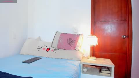 Snapshot of leethompson_ chatting on November 2, 2025, 5:48 pm Leet online show from November 2, 2025, 5:48 pm