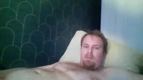 Snapshot of leeuwarder12 chatting on December 15, 2025, 5:50 pm leeuwarder12 online show from December 15, 2025, 5:50 pm