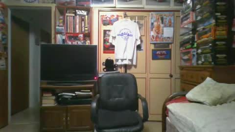 Snapshot of leezamm1132 chatting on June 21, 2026, 12:08 pm leezamm1132 online show from June 21, 2026, 12:08 pm