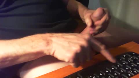 Snapshot of lefafun chatting on November 6, 2025, 3:57 pm lefafun online show from November 6, 2025, 3:57 pm