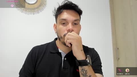 Alejandro online show from January 3, 2025, 9:04 am