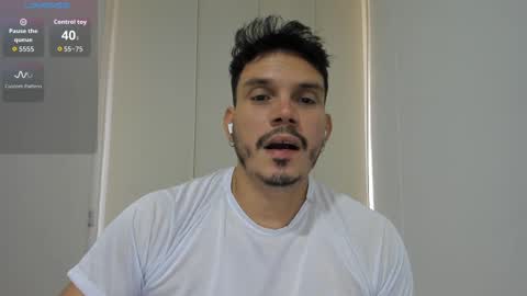 Snapshot of legolas_15 chatting on October 2, 2025, 4:47 pm Alejandro online show from October 2, 2025, 4:47 pm