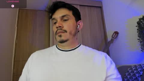 Alejandro online show from May 5, 2026, 9:23 pm