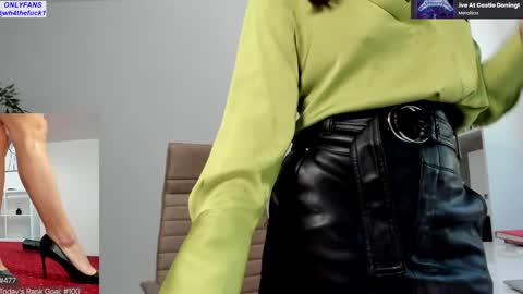 Elle  online show from May 6, 2026, 10:09 am