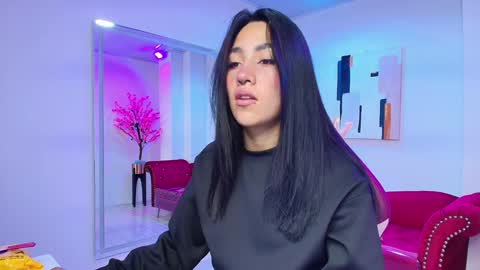 Leia.  online show from January 28, 2025, 11:17 am