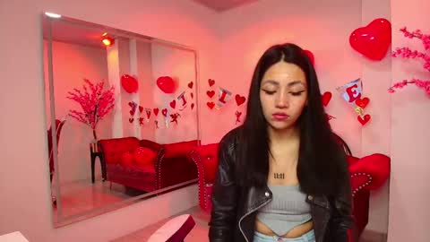 Leia.  online show from February 17, 2025, 11:13 am